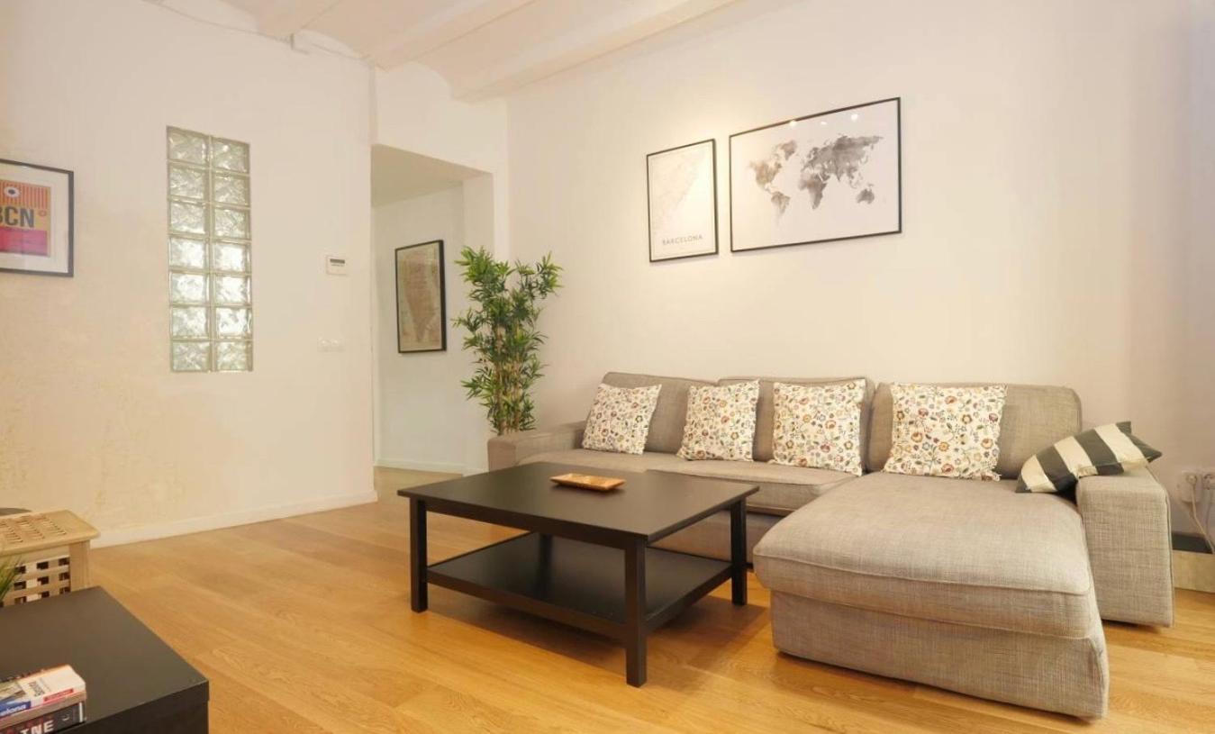 Unique Living Born Apartments & Studios Barcelona Exterior photo
